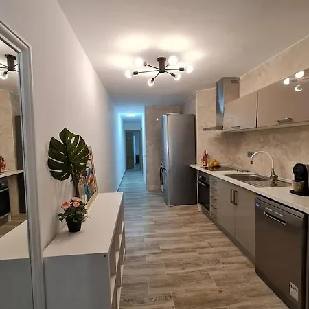 Apartament Precioso Acondicionado Al Lado Del Mar *