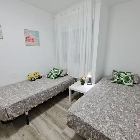 Precioso Acondicionado Al Lado Del Mar *