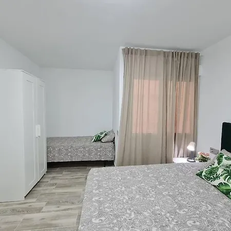 Precioso Acondicionado Al Lado Del Mar *